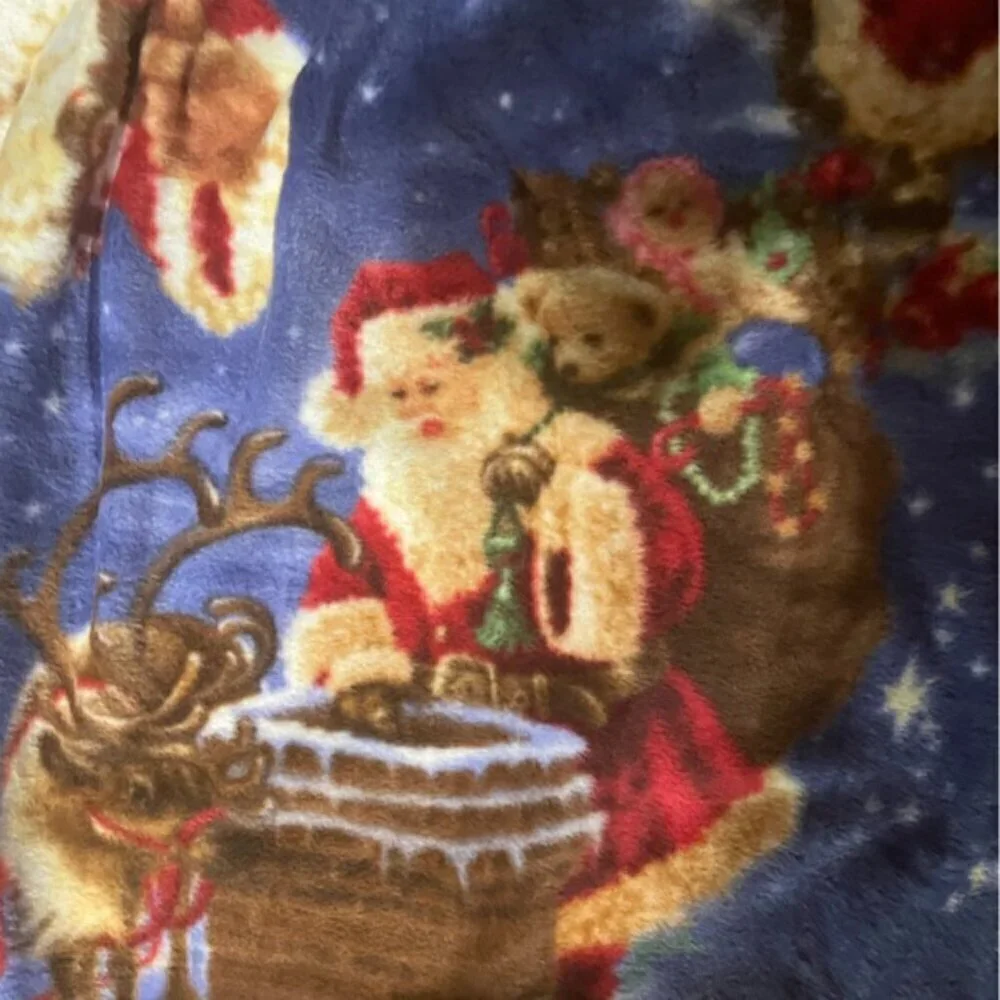 Holiday Spa Towel Wrap Santa Pattern